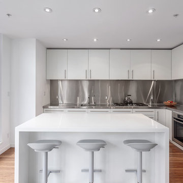 509 - 36 Water St - Modern Sub-Penthouse Gastown Loft