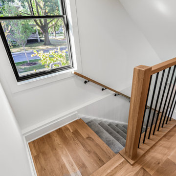End Unit - Transitional Modern Luxury Rowhome Heritage Place Naperville, IL