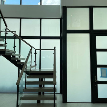 Miami PDLC Smart Film – Entryway in Privacy Mode