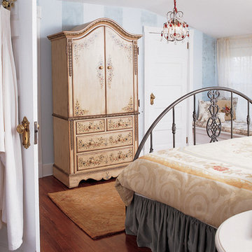 Faux Painted Stripes In a Master Bedroom in NJ