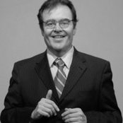 Eduardo Holguin's photo