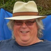Foto von Larry DeBow