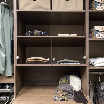 Tenino Walnut Reach-In Closet Display - Campbell Showroom