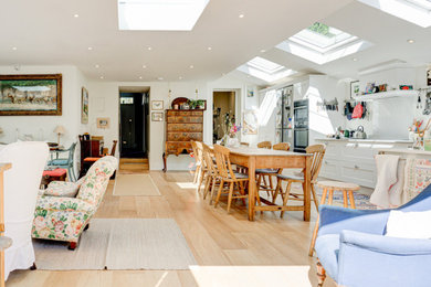 Dining room - dining room idea in London