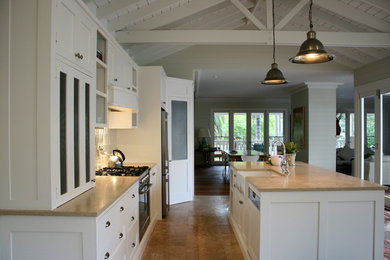 This is an example of a traditional kitchen in Newcastle - Maitland.
