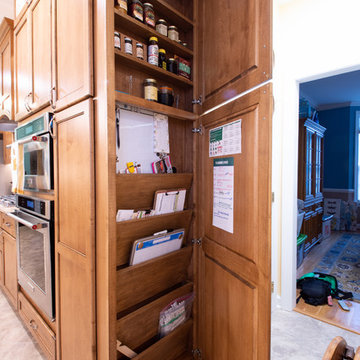 "Clutter Free" Kitchen
