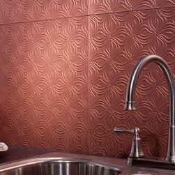 Fasade Lotus, Argent Copper - Home Decor