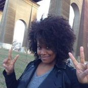 Ebony Singer's photo