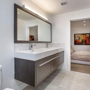 From 1950’s Teardown to Contemporary Standout
