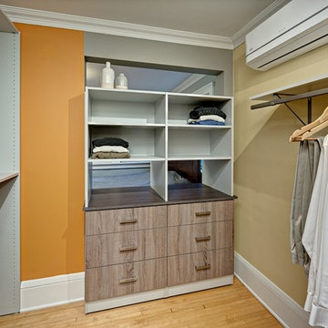 Minneapolis Contemporary Custom Walk-in Closet