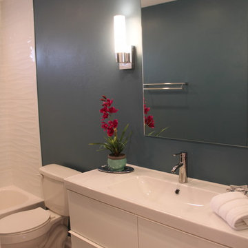 Modern Midcentury Home Staging