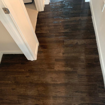 LVP / Luxury Vinyl Plank (+Stairs)