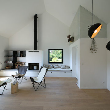Black lodge and a walnut tree