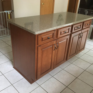 Traditional Kitchen Remodel Done in a Nutmeg Stain