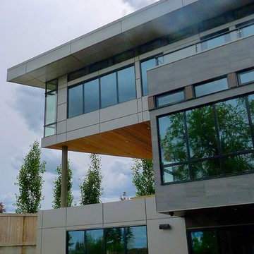 Modern - River Valley Residence