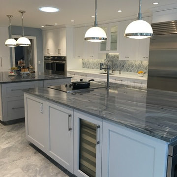 Modern Kitchen Woodmere, NY