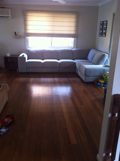 Rug and cushions matching to couch