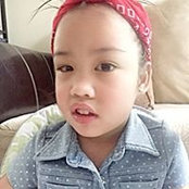 Mo Morales's photo