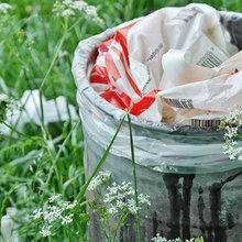 A Bad Wrap: How to Embrace Plastic Bag-Free Shopping