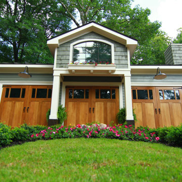 HGTV / DIY Network's Elbow Room Season 1