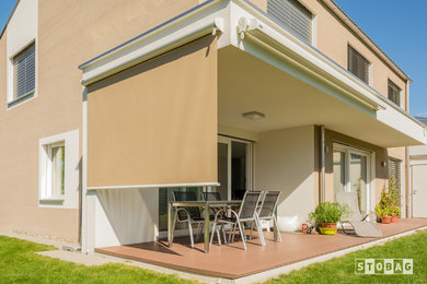Patio photo in Calgary