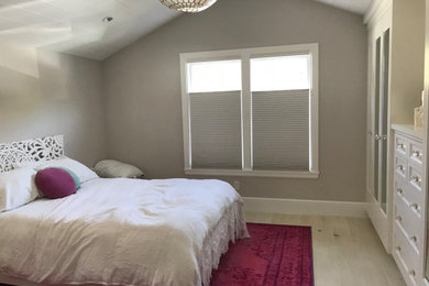 Inspiration for a contemporary bedroom remodel in San Francisco