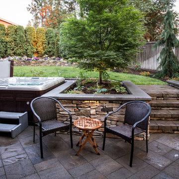 Intimate Outdoor Dining