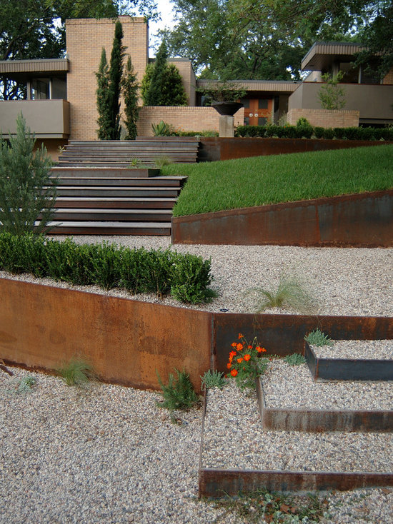 Corten Steel Retaining Wall | Houzz