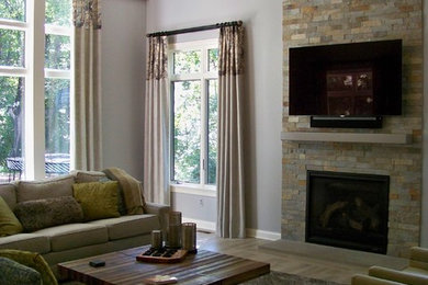Transitional family room photo in Chicago