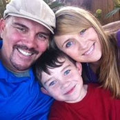 Sharon Larson-Fernandez's photo