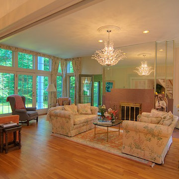 Prestigious Veasey Shore Winnipesaukee Waterfront