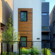1102 Exterior