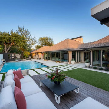 Swimming Pool Landscaping in Modern Preston Hollow