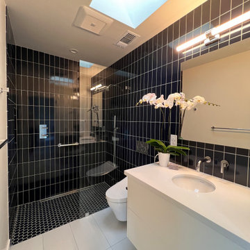 Sleek & Simple Navy & White Color Palette