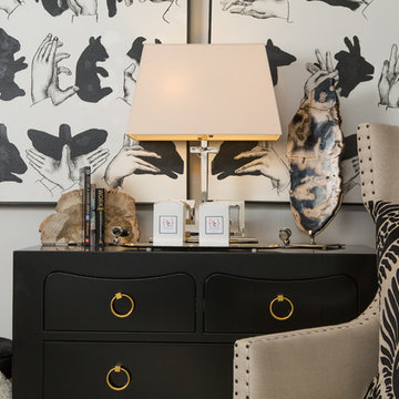 Home Crush HQ Black Sitting