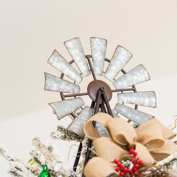 Modern Farm House Christmas Tree