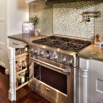 Lincoln Kitchen