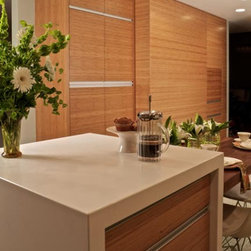 Peninsula Contemporary - Kitchen Cabinetry