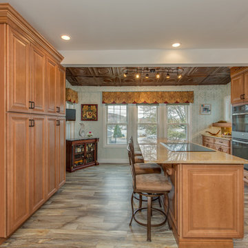 Ornate Maple Toffee Kitchen