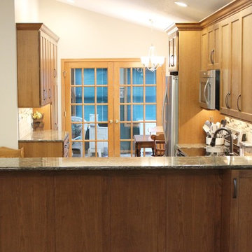 Erie, IL- Cherry Compliments Oak in a Remodeled Kitchen