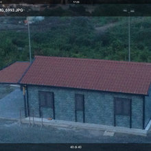 Casetta in ferro, coibentato, persiane in ferro , infissi in allum. TT