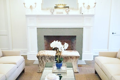 Inspiration for a transitional living room remodel in New York