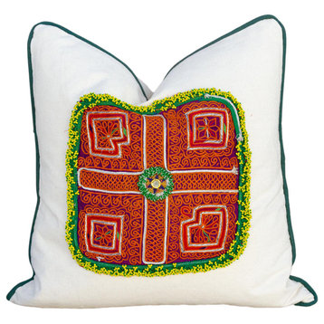 Havya Vintage Boho Throw Pillow
