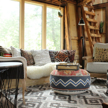 Treehouse Escape in Hauser ID