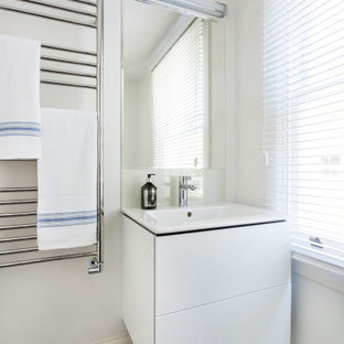 Contemporary bathroom in London.