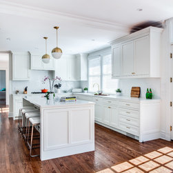 Short Hills, NJ &ndash; Transitional &ndash; White Kitchen Cabinets - Kitchen Cabinetry