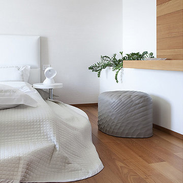Selling: River Stone Ottoman