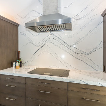 Elegant Carbon Gray; An Individual Kitchen