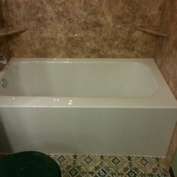 After Picture - Deep soaking tub w/New Acrylic Surrounds