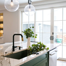 Turtle Hall Kitchen & Wet Bar